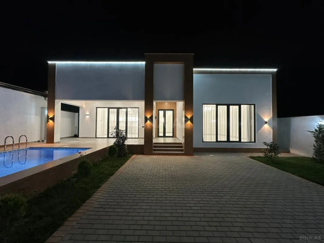 Satılır 4 otaqlı həyət evi 180 m²