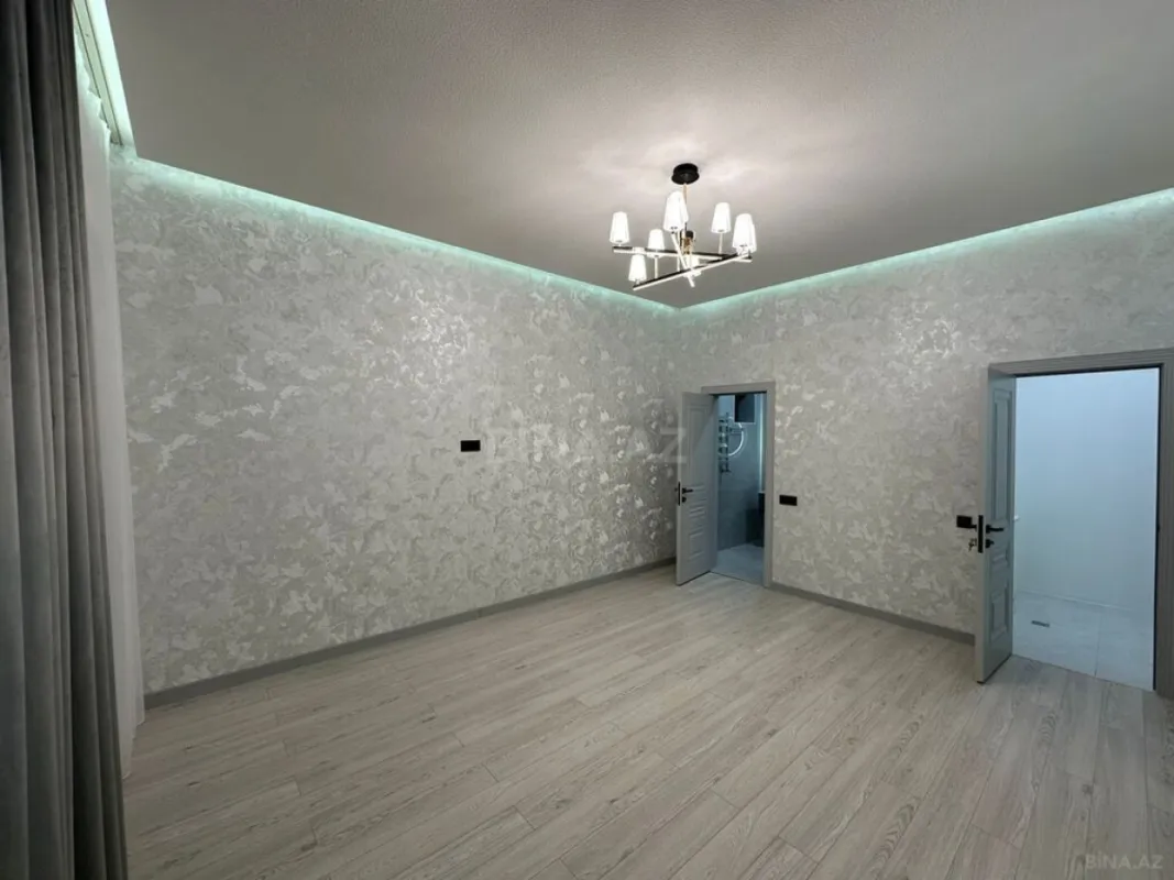 Satılır 4 otaqlı həyət evi 180 m²