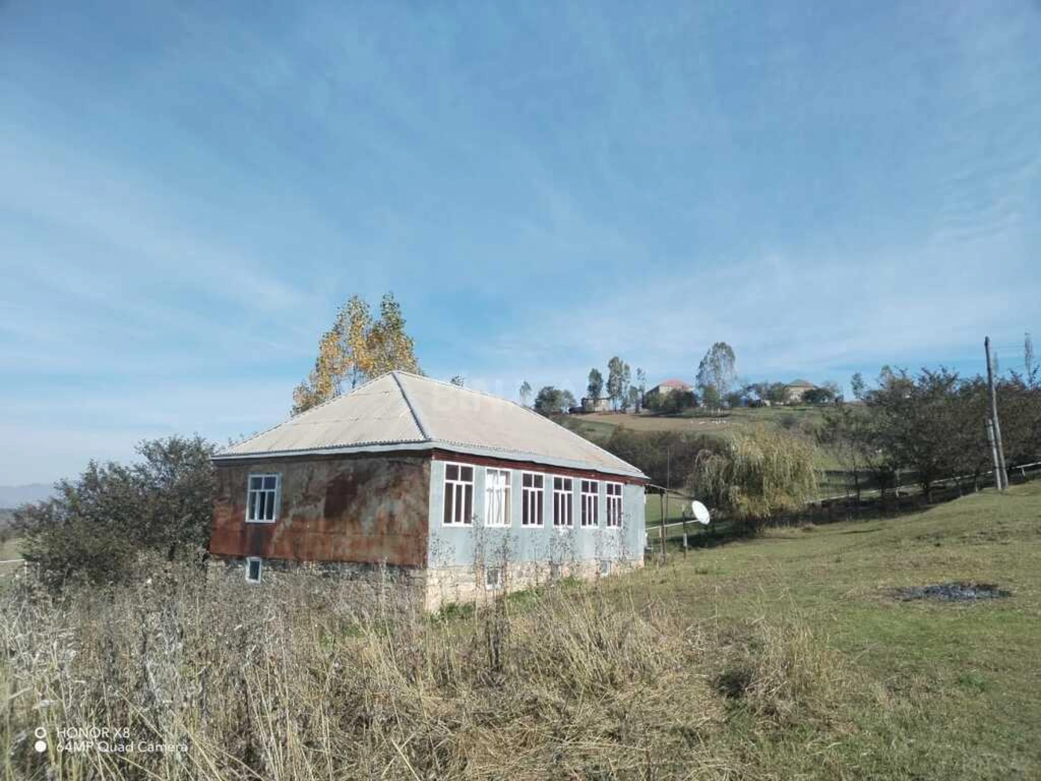 Satılır 4 otaqlı həyət evi 104 m²