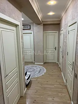 Satılır 3 otaqlı mənzil 123 m²