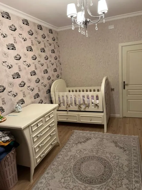 Satılır 3 otaqlı mənzil 123 m²