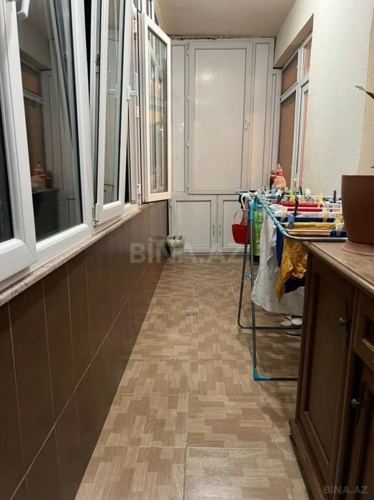 Satılır 3 otaqlı mənzil 123 m²