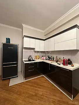 Satılır 2 otaqlı mənzil 68 m²