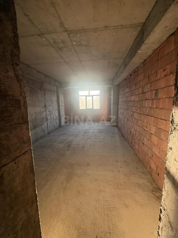 Satılır 3 otaqlı mənzil 150 m²