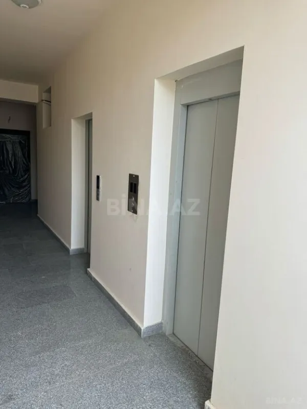 Satılır 3 otaqlı mənzil 150 m²