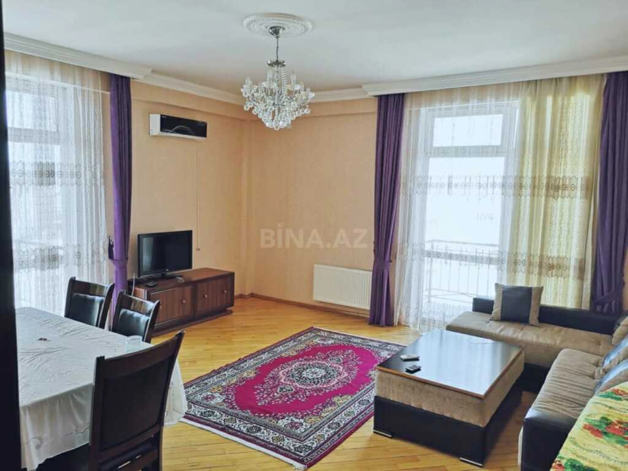 Kirayə verilir 3 otaqlı mənzil 130 m²