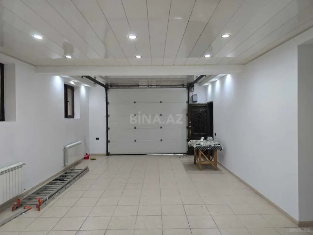 Satılır 6 otaqlı həyət evi 1000 m²