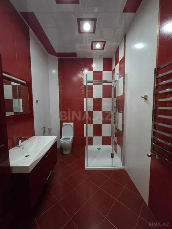 Satılır 6 otaqlı həyət evi 1000 m²