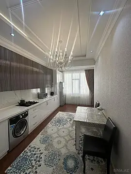 Kirayə verilir 3 otaqlı mənzil 125 m²