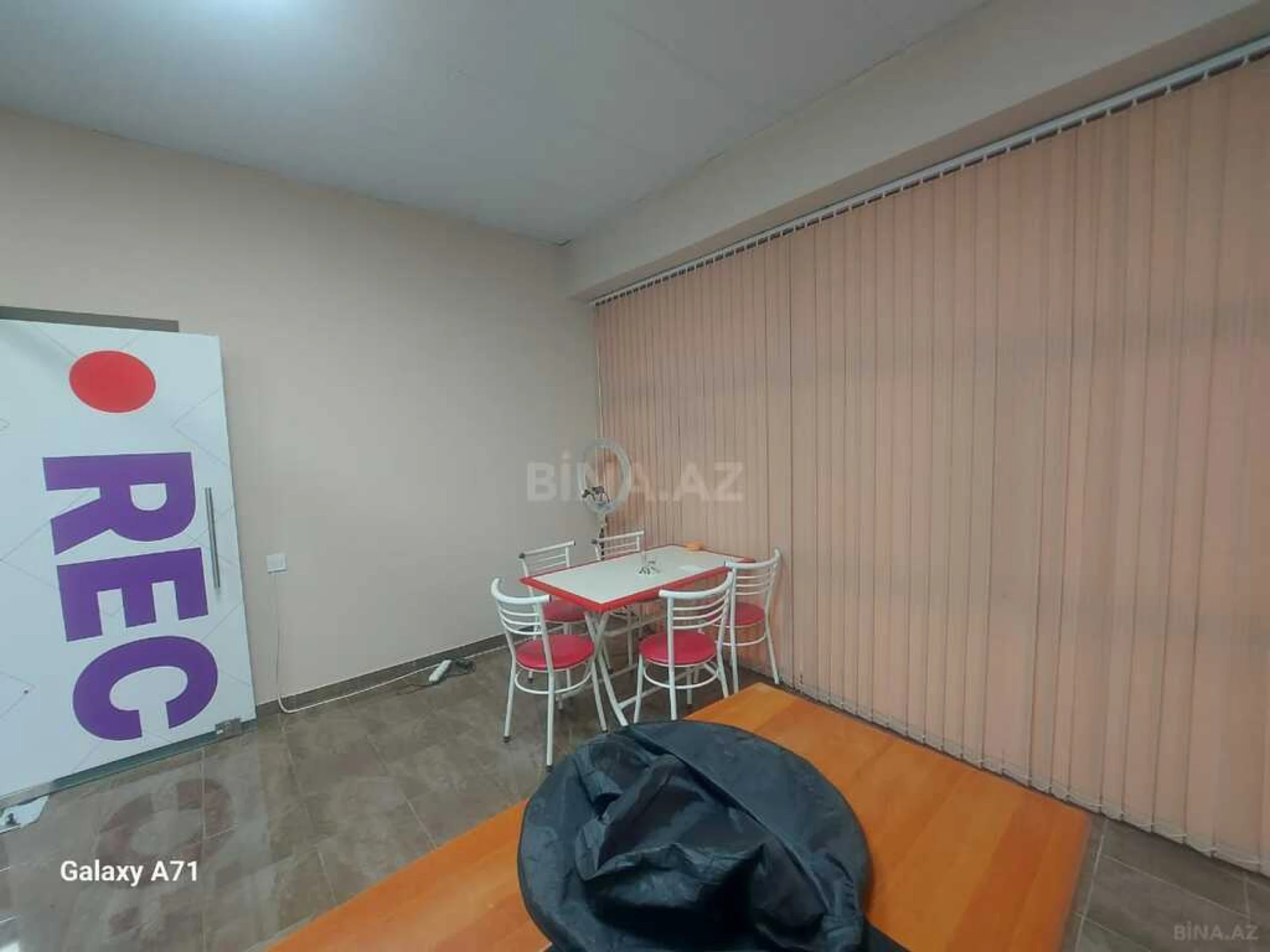 Kirayə verilir 5 otaqlı ofis 120 m²