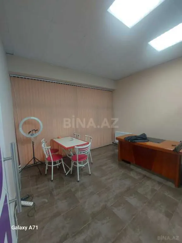 Kirayə verilir 5 otaqlı ofis 120 m²