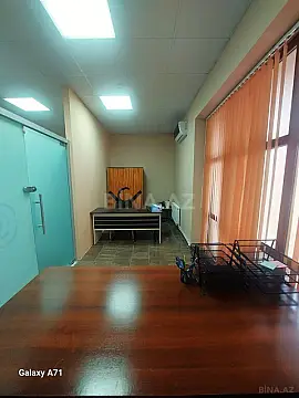 Kirayə verilir 5 otaqlı ofis 120 m²