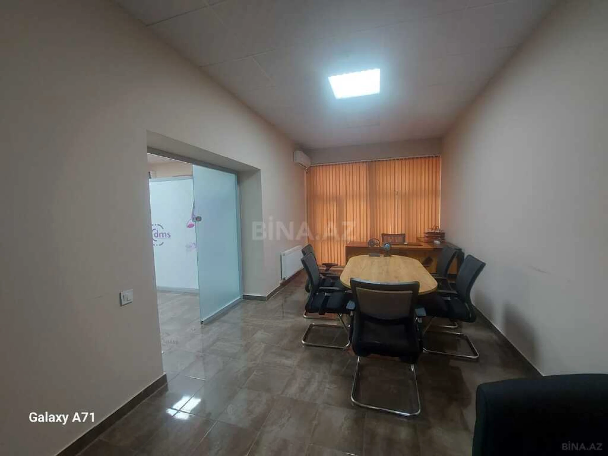 Kirayə verilir 5 otaqlı ofis 120 m²