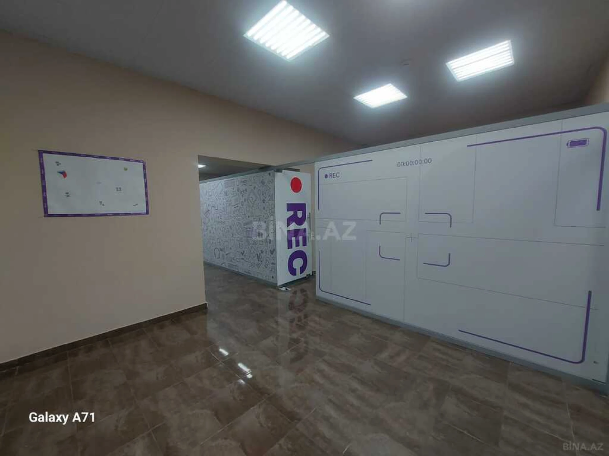 Kirayə verilir 5 otaqlı ofis 120 m²
