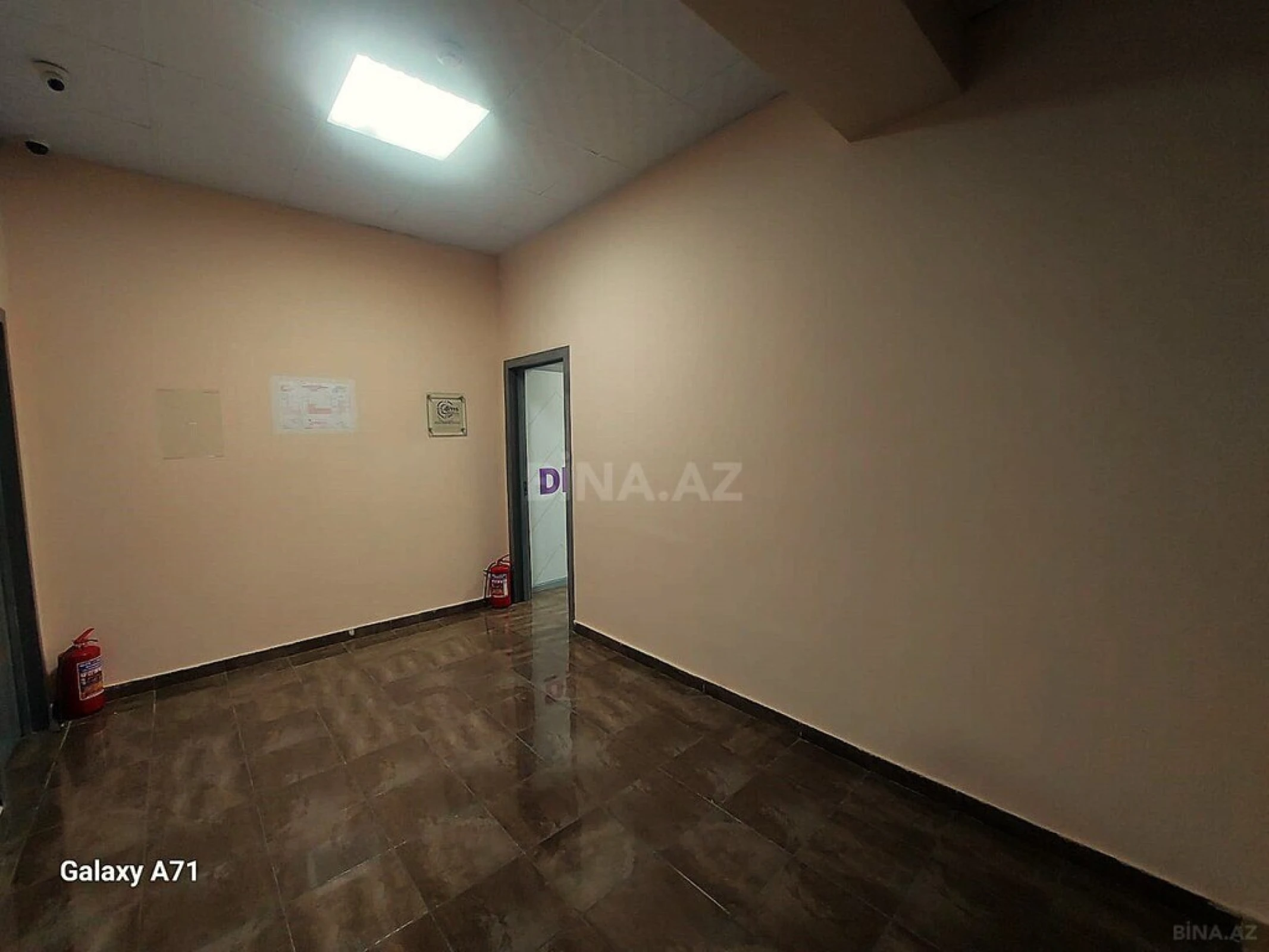 Kirayə verilir 5 otaqlı ofis 120 m²