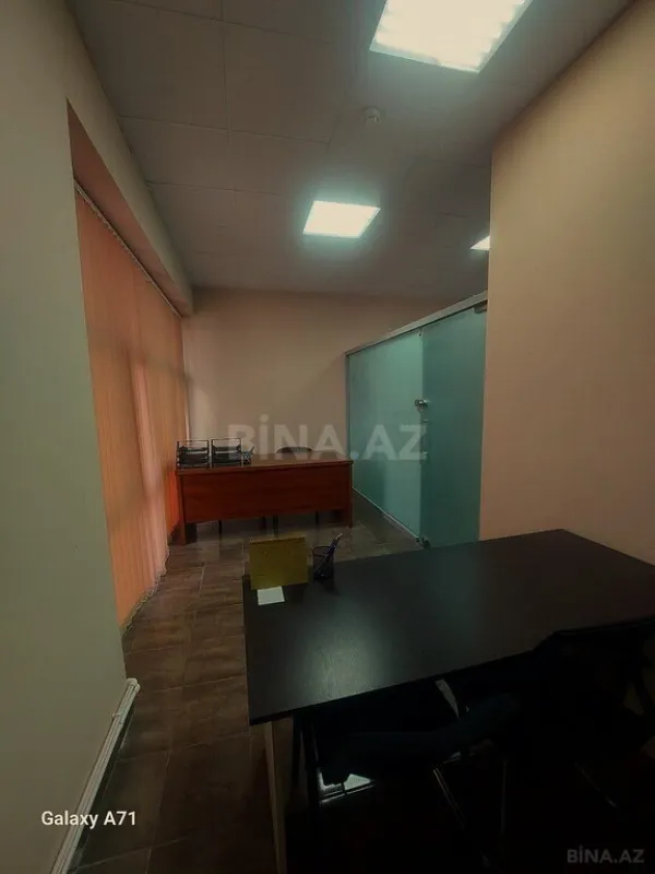 Kirayə verilir 5 otaqlı ofis 120 m²