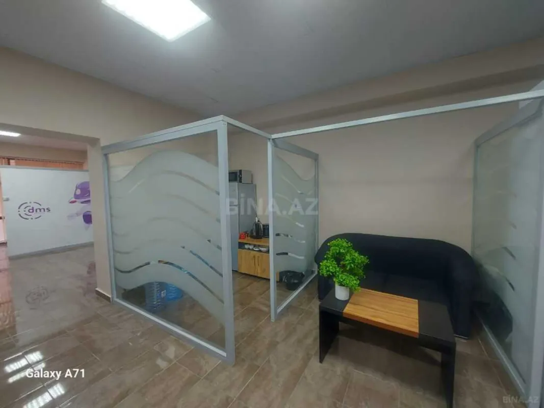 Kirayə verilir 5 otaqlı ofis 120 m²