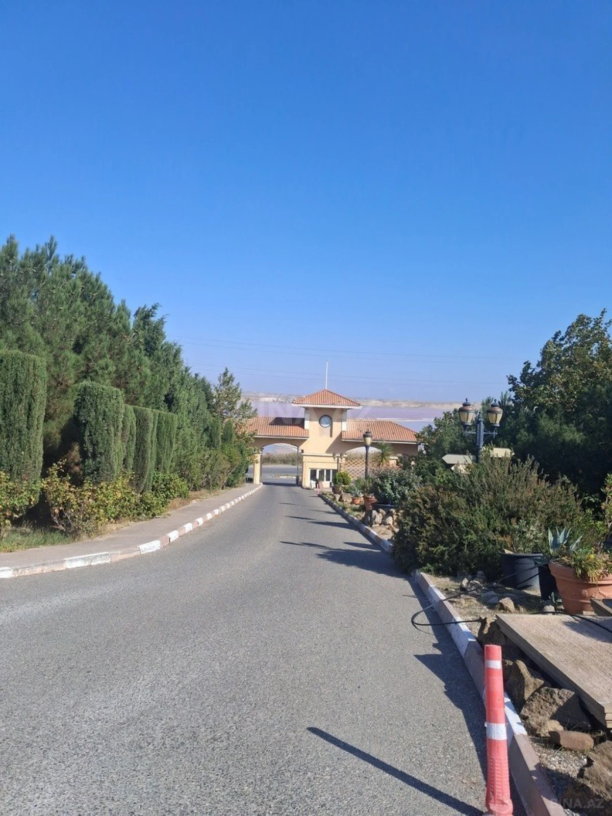 Satılır 5 otaqlı həyət evi 180 m²