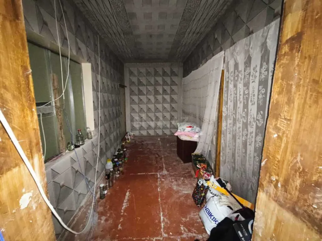 Satılır 7 otaqlı həyət evi 300 m²