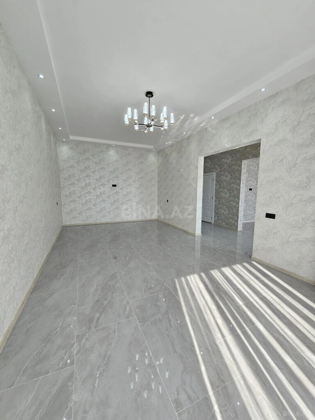 Satılır 4 otaqlı həyət evi 140 m²