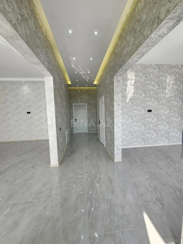 Satılır 4 otaqlı həyət evi 140 m²