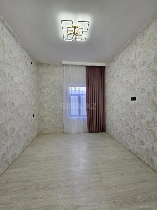 Satılır 4 otaqlı həyət evi 140 m²