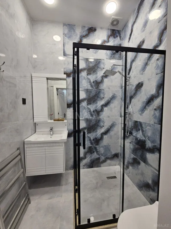 Satılır 4 otaqlı həyət evi 140 m²