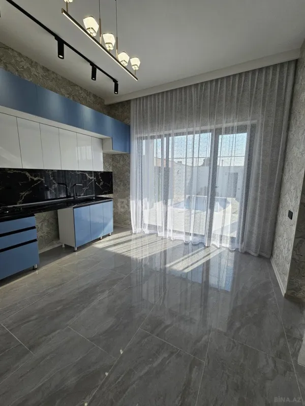 Satılır 4 otaqlı həyət evi 140 m²