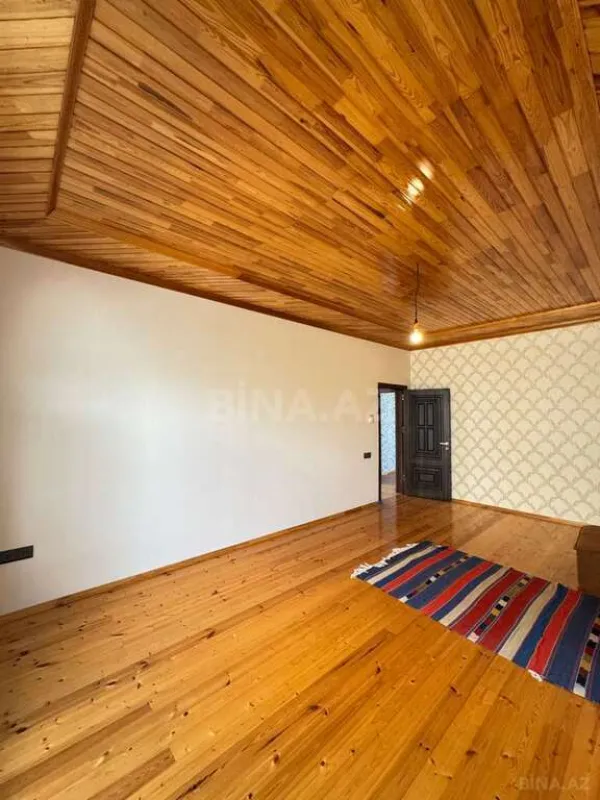 Satılır 3 otaqlı həyət evi 140 m²