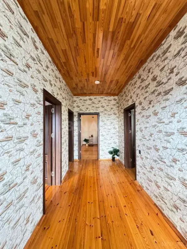 Satılır 3 otaqlı həyət evi 140 m²