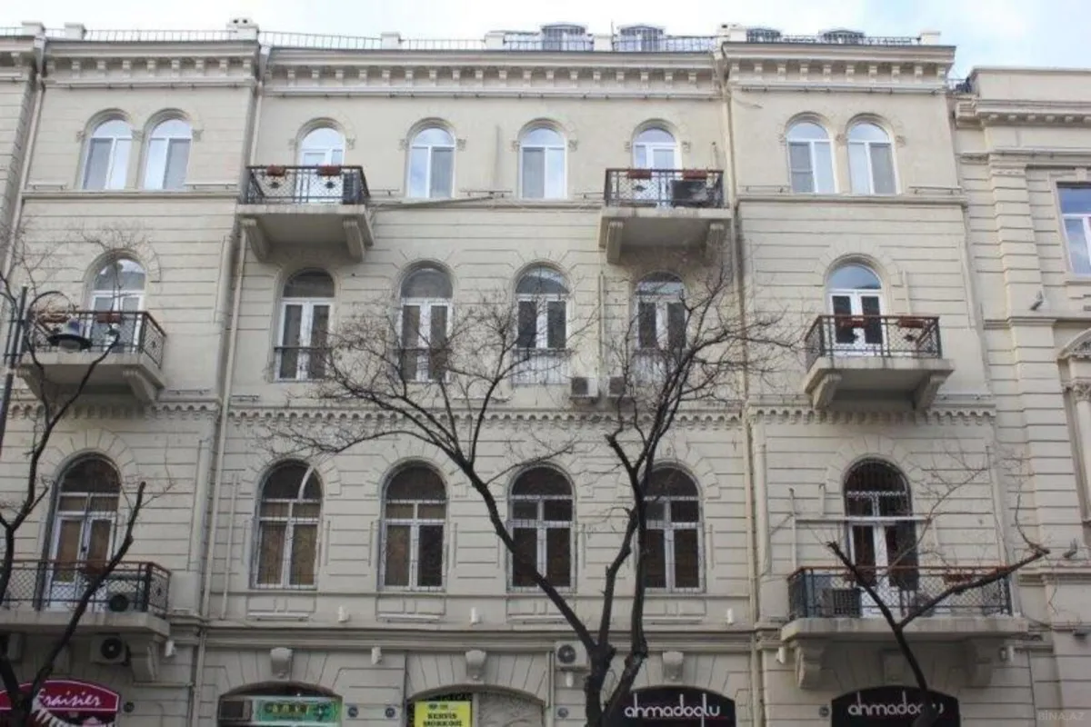 Kirayə verilir 3 otaqlı mənzil 90 m²