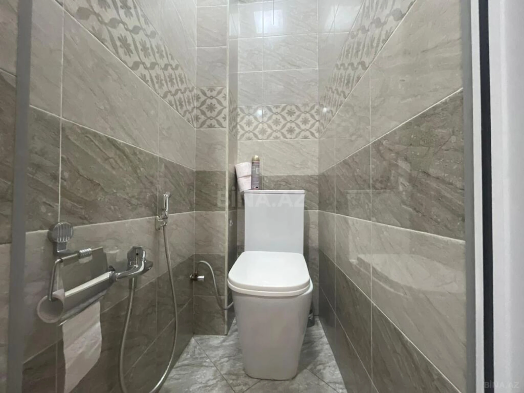 Satılır 4 otaqlı mənzil 100 m²