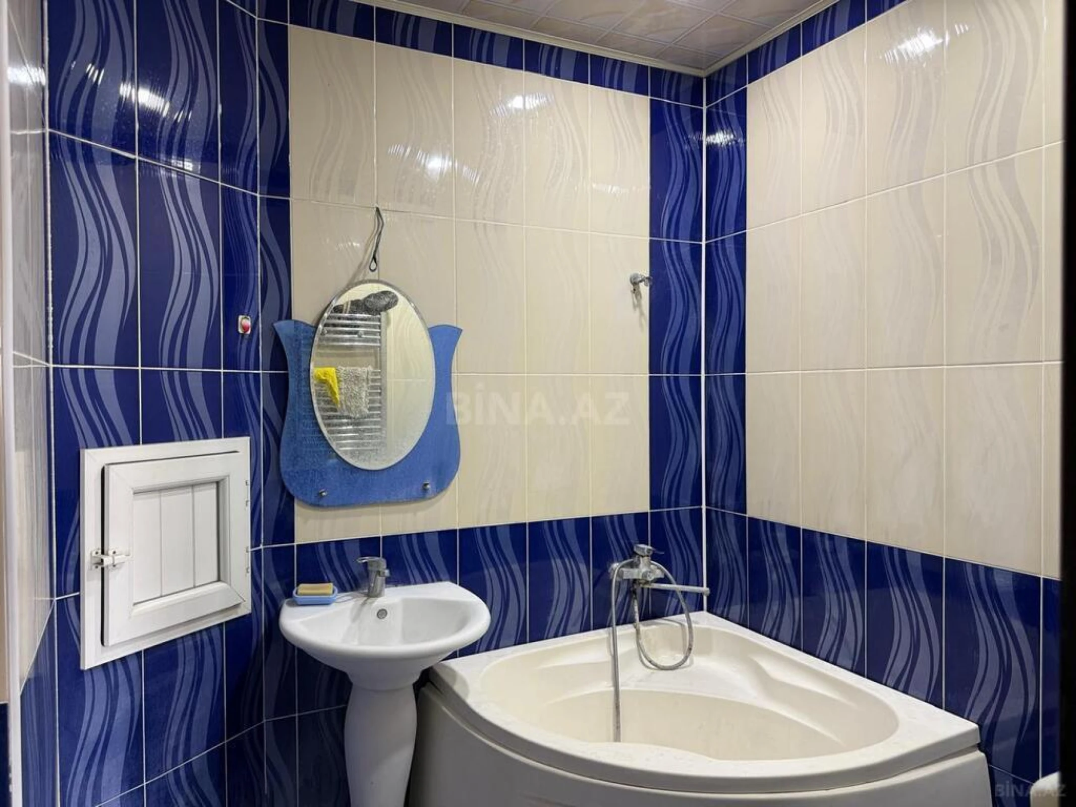 Satılır 2 otaqlı mənzil 95 m²