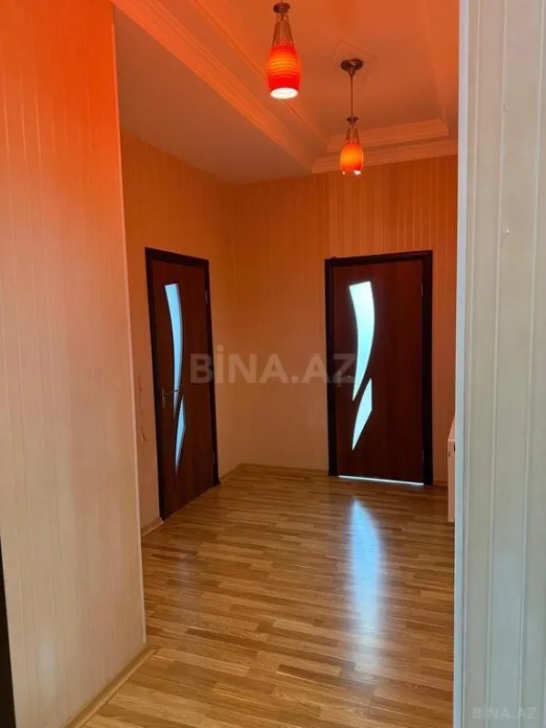 Satılır 2 otaqlı mənzil 95 m²