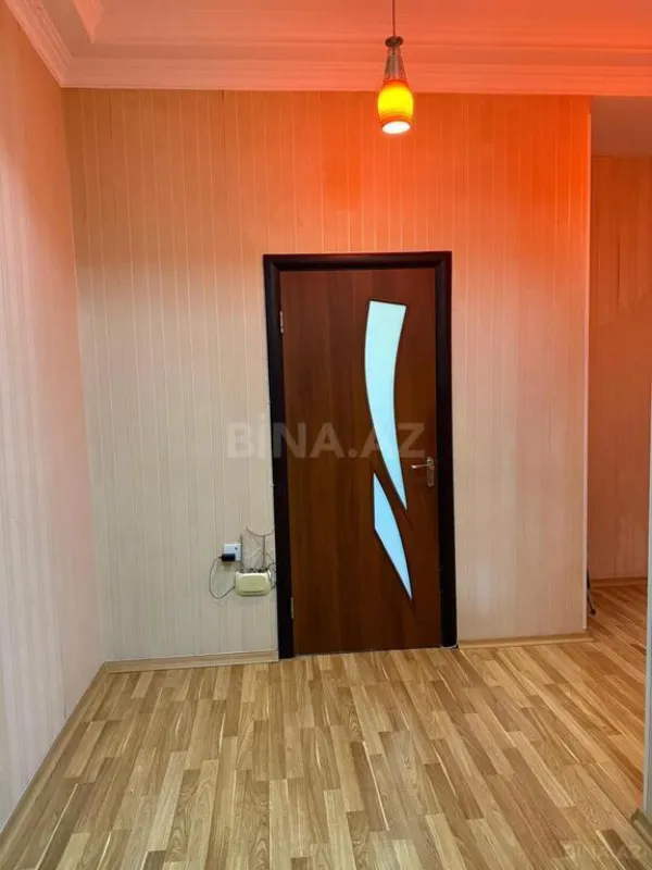 Satılır 2 otaqlı mənzil 95 m²
