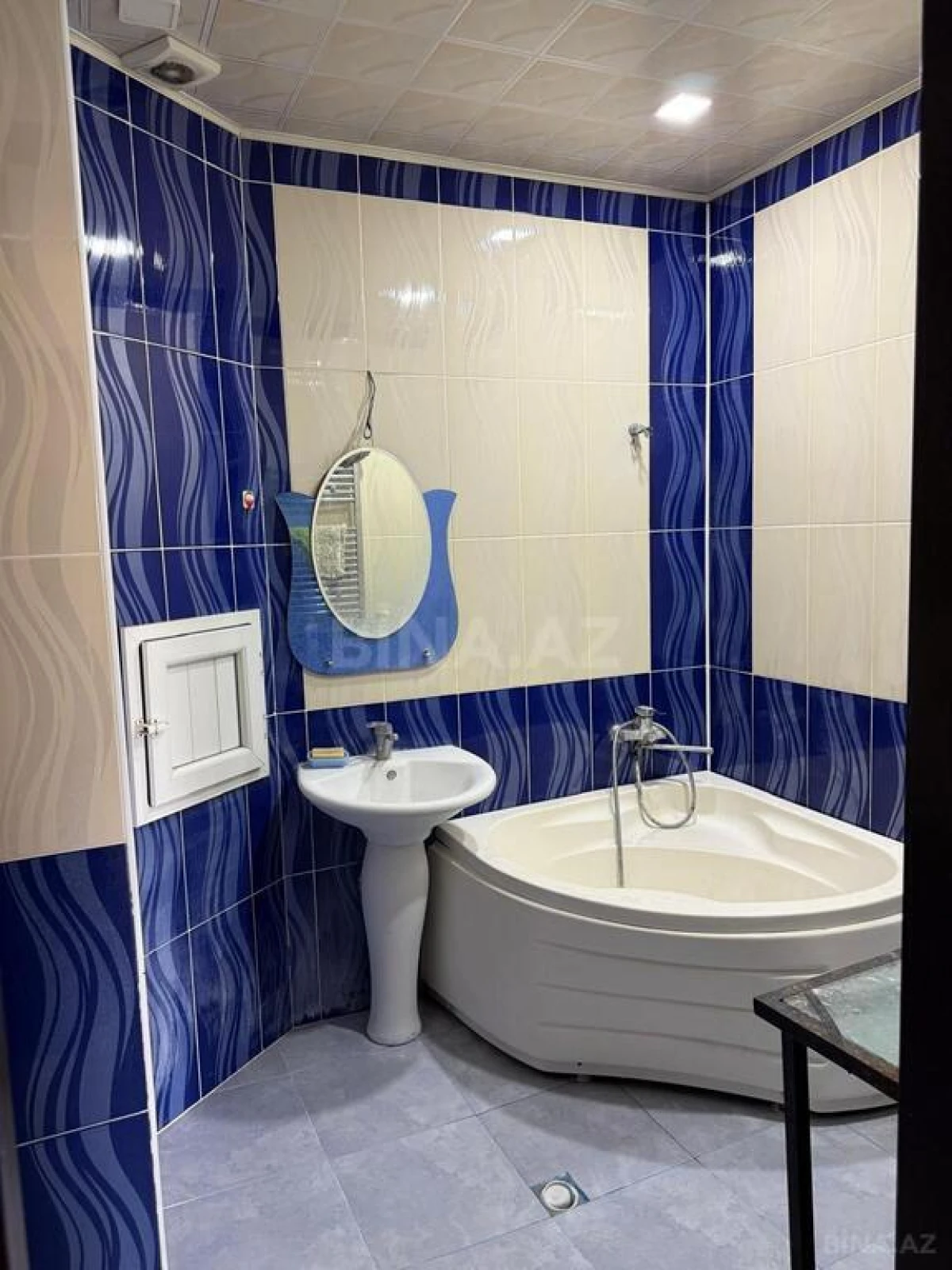 Satılır 2 otaqlı mənzil 95 m²