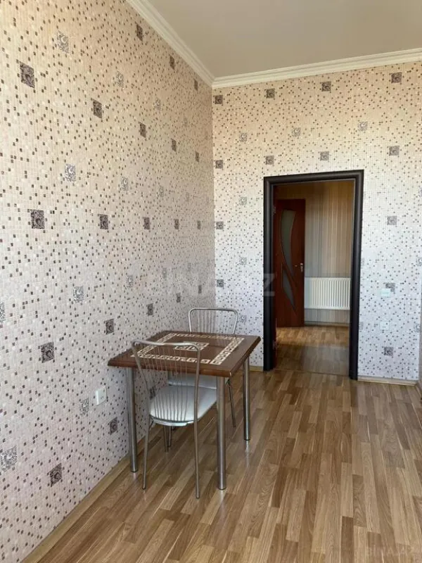 Satılır 2 otaqlı mənzil 95 m²