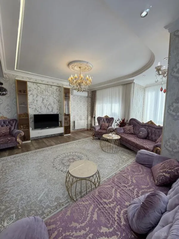 Satılır 3 otaqlı mənzil 147 m²
