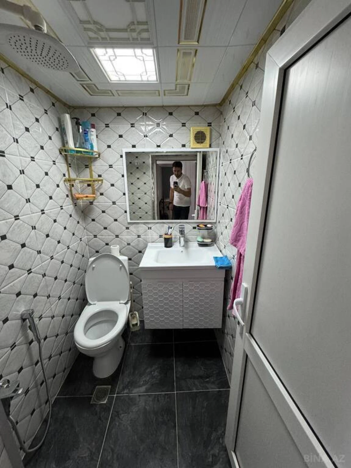 Satılır 5 otaqlı həyət evi 100 m²