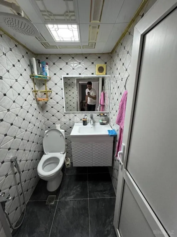 Satılır 5 otaqlı həyət evi 100 m²