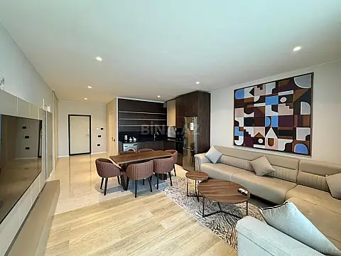 Satılır 2 otaqlı mənzil 99.5 m²