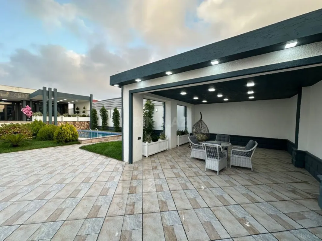 Satılır 4 otaqlı həyət evi 200 m²