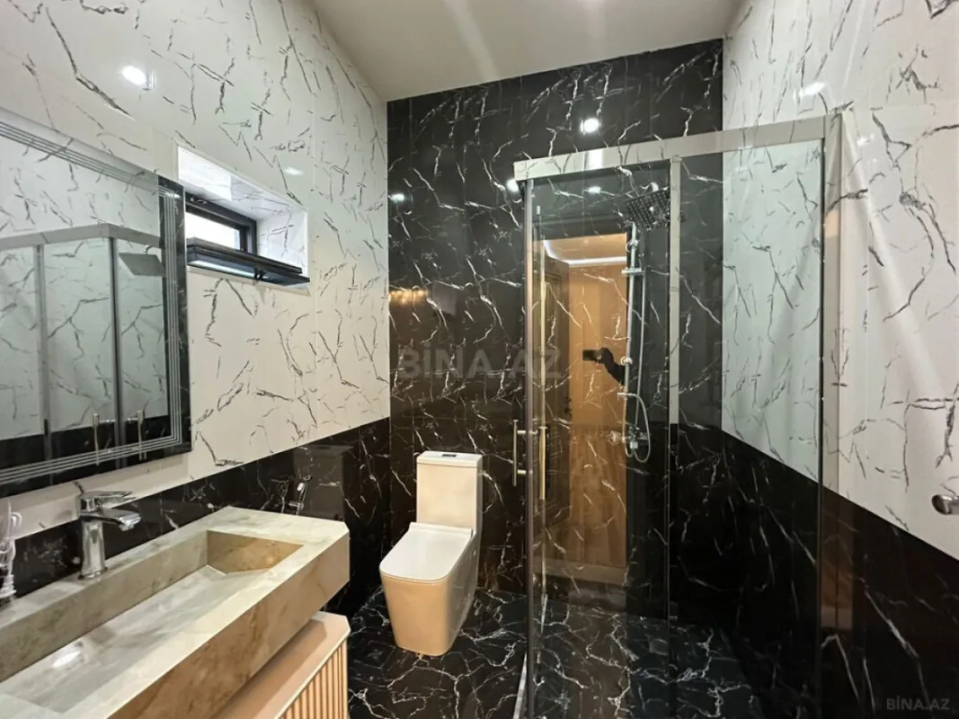 Satılır 4 otaqlı həyət evi 200 m²