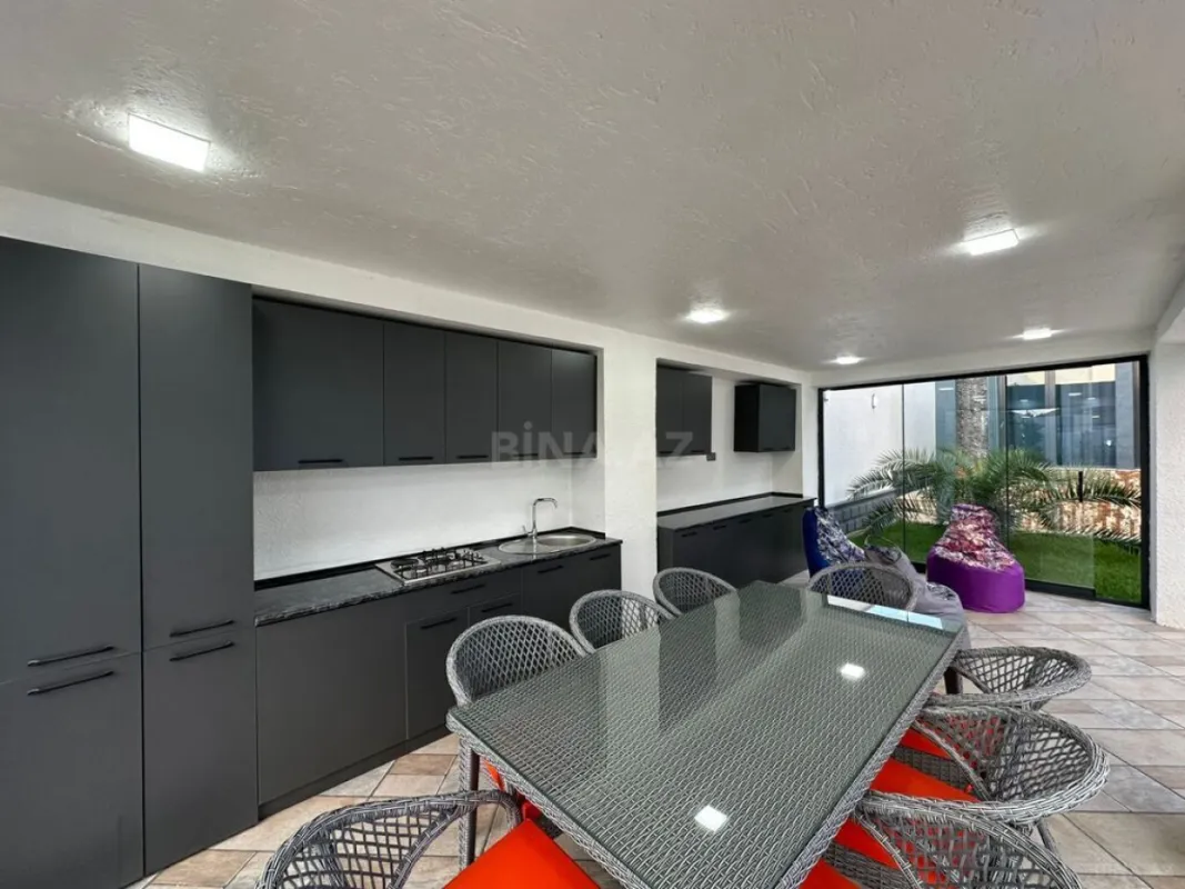 Satılır 4 otaqlı həyət evi 200 m²