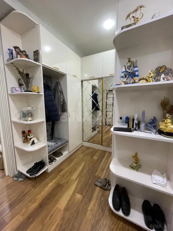 Satılır 3 otaqlı mənzil 100 m²