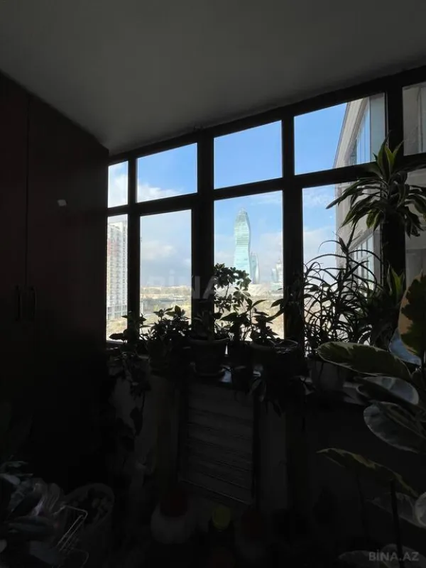 Satılır 3 otaqlı mənzil 100 m²