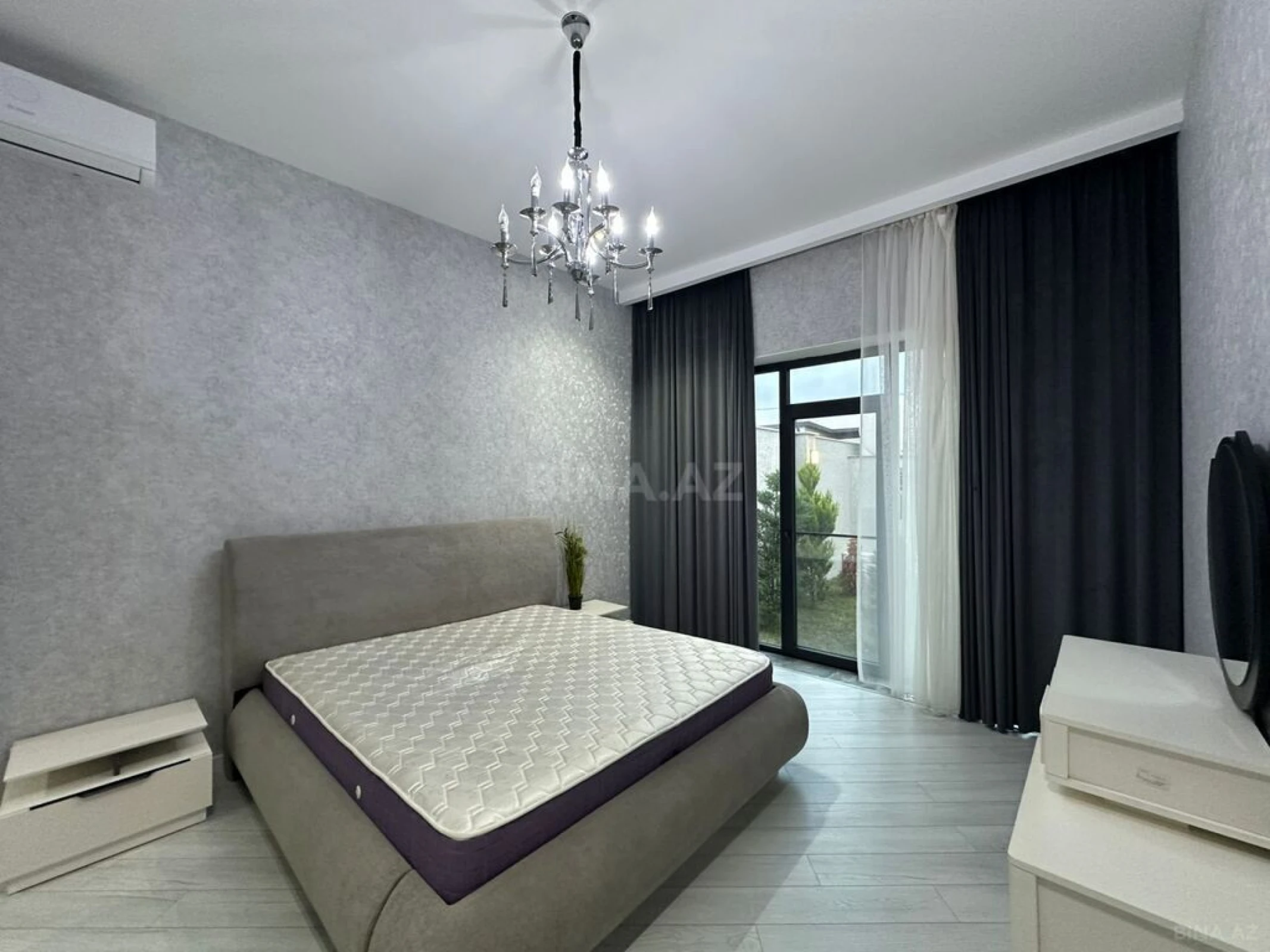 Satılır 4 otaqlı həyət evi 170 m²