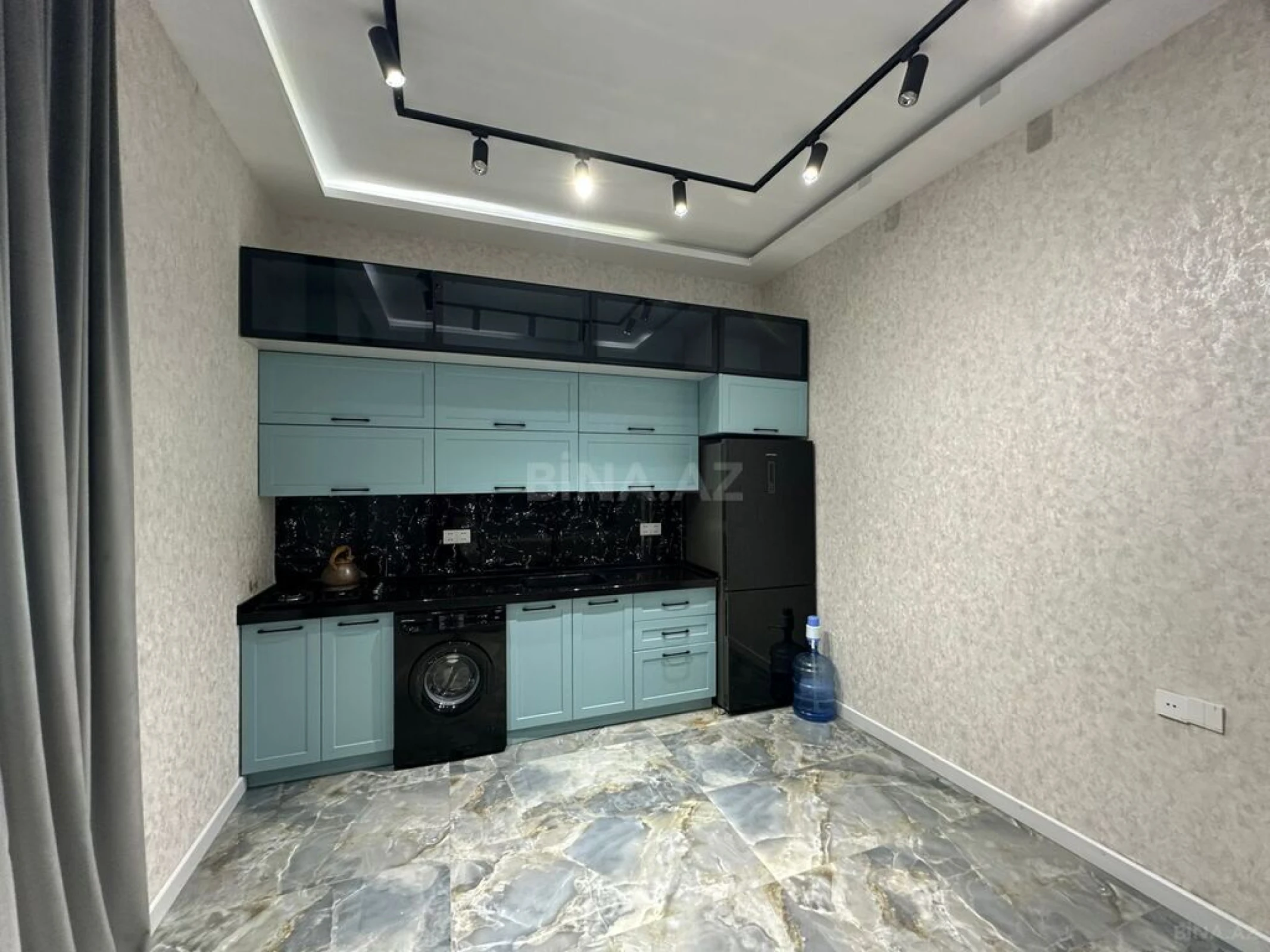 Satılır 4 otaqlı həyət evi 170 m²
