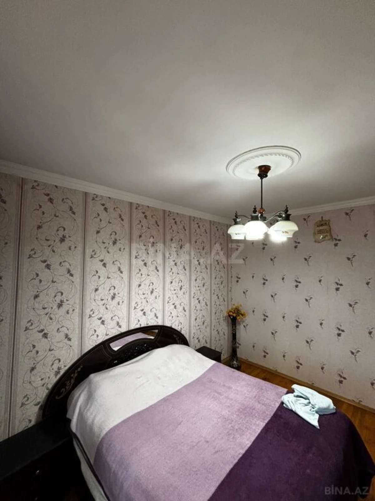 Satılır 5 otaqlı mənzil 120 m²