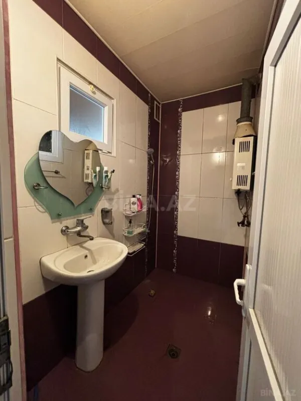 Satılır 5 otaqlı mənzil 120 m²